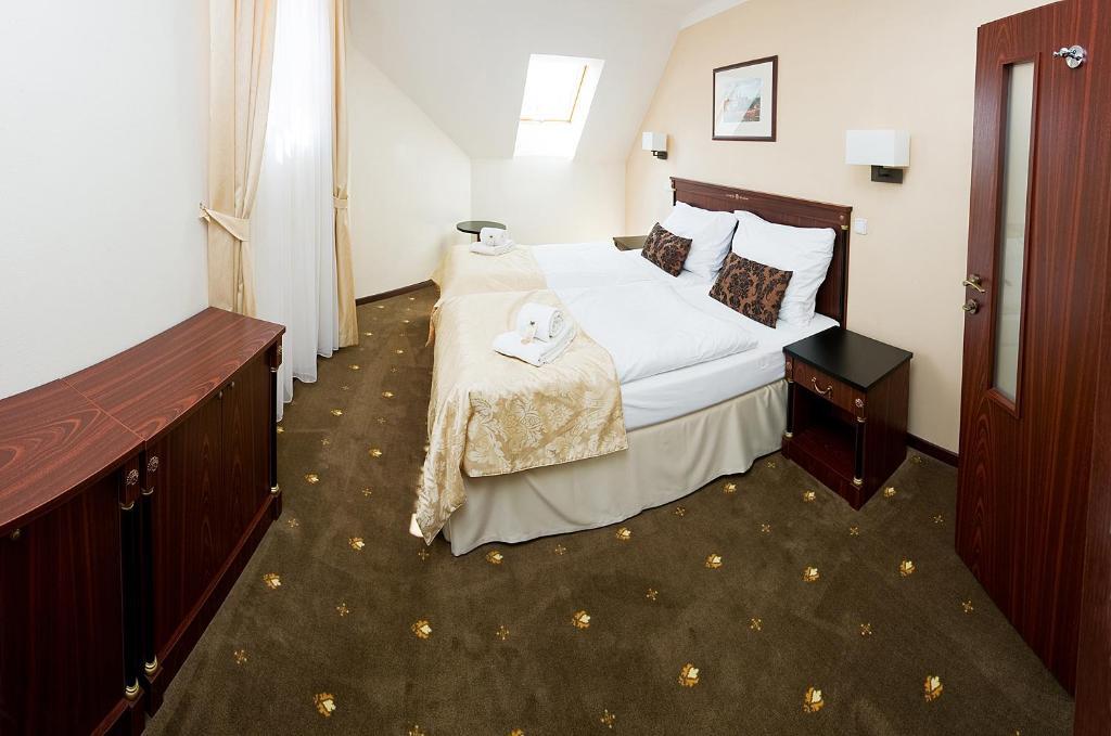 Hotel & Apartments U Cerneho Orla Trebic Phòng bức ảnh